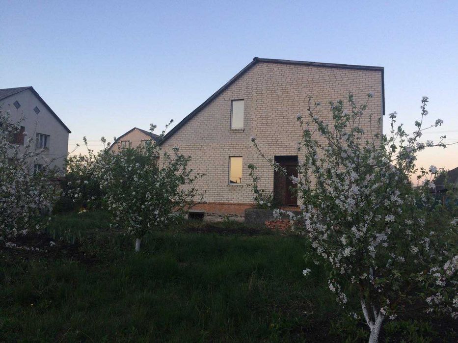 Продам будинок + земельна ділянка  14 соток