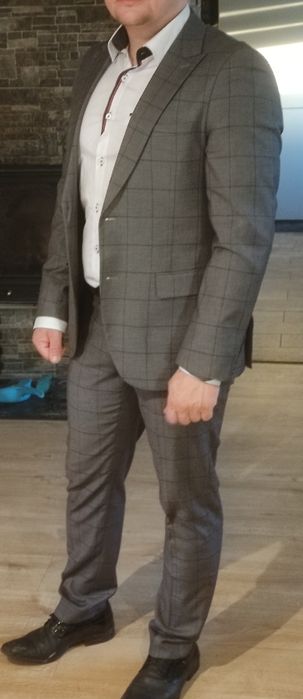 Śliczny garnitur PAWO