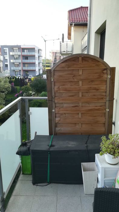 Sprzedam 2x płot pełny oraz 2x kantówkę