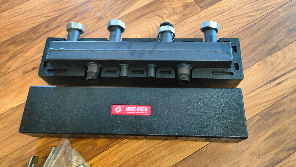 Belka rozdzielacz CO 2 obiegi DN32/GW 1 1/2 Metal-Fach