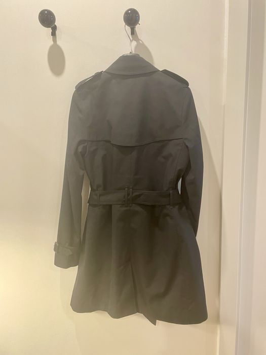 Gabardine ou Trench Coat Burberry tamanho 10 (UK)
