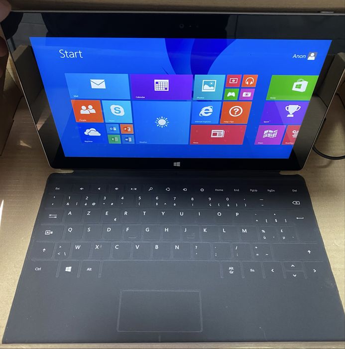 Microsoft Surface 2 “32gb”(model 1572)