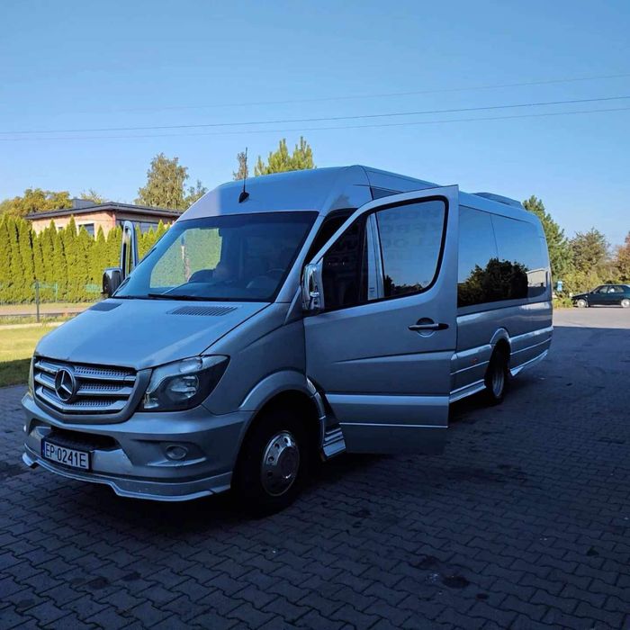 Przewóz osób, wynajem busów, wynajem autobusów, przewóz pracowników