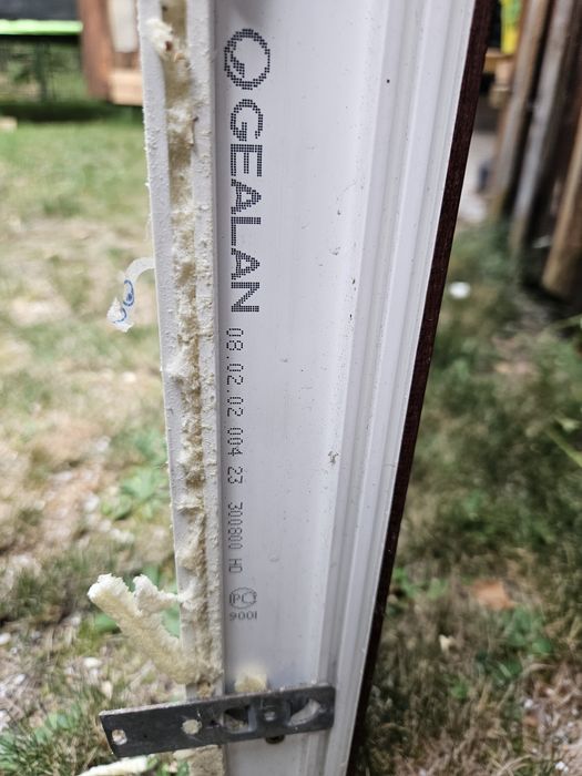 Okno nieotwierane. PVC , FIX.  Gealan 144x118 cm, mahoń/białe