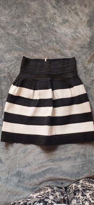 Продам  спідницю