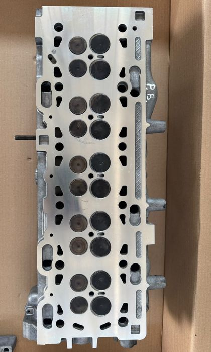 Головка Volvo 2.4D, D5.