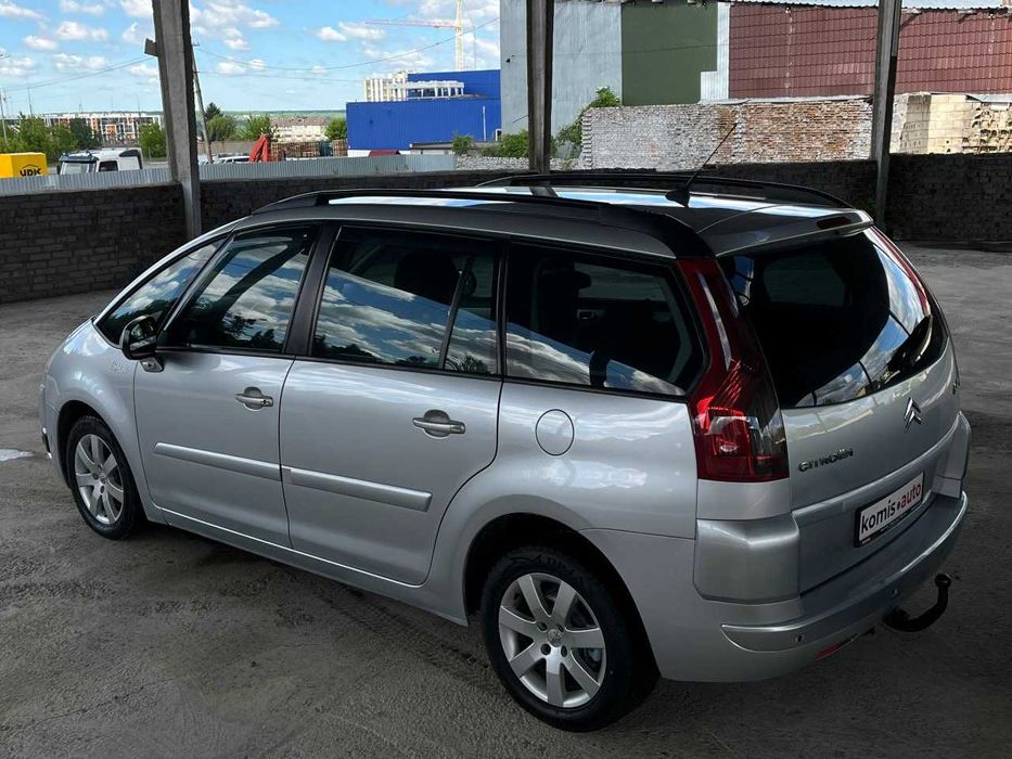 Продам  Citroen Grand C4 Picasso 2010. Можна в розстрочку, під викуп.
