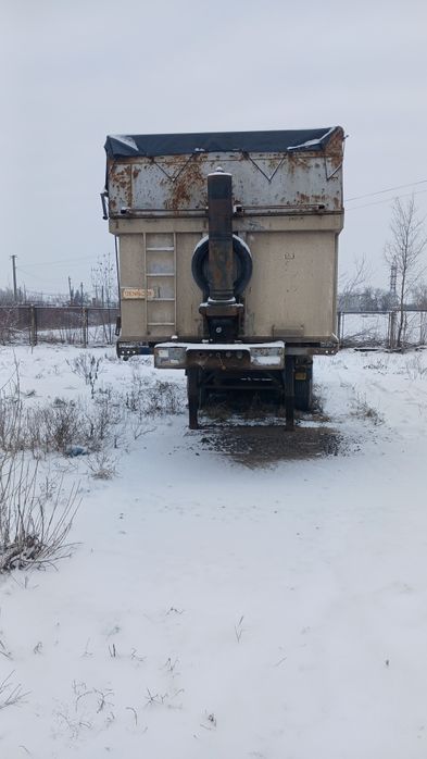 Продам напівпречеп