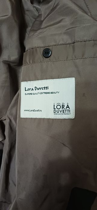 Длинный черный пуховик