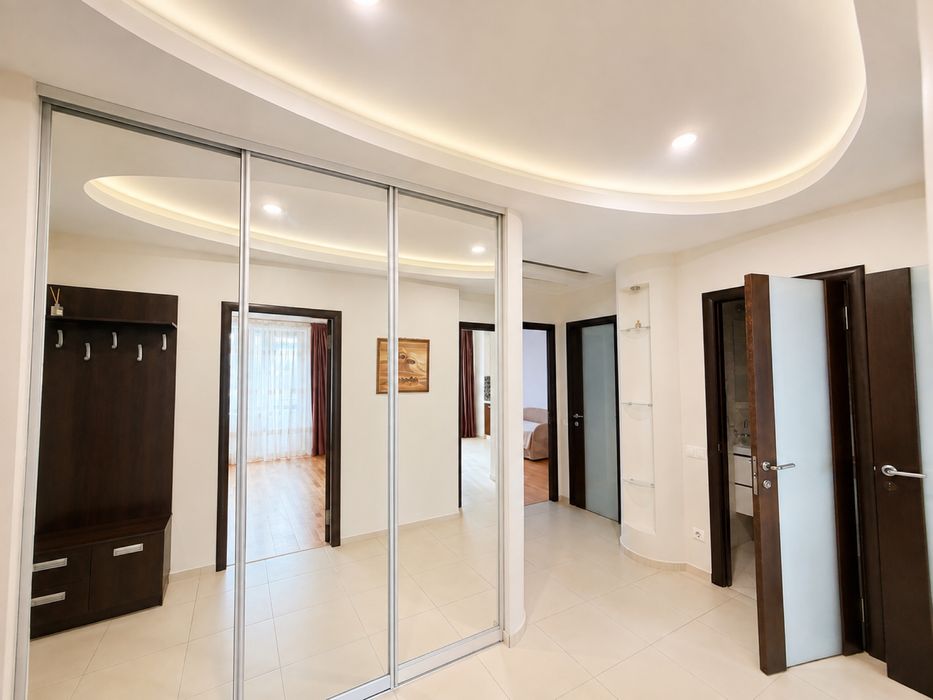 Оренда 2-кімнатна квартира  67 м² , вул .Лазаренка, 4Б , паркомісце , з тваринами можна