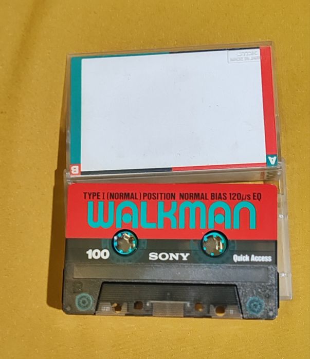 Аудіо касета SONY Walkman 100