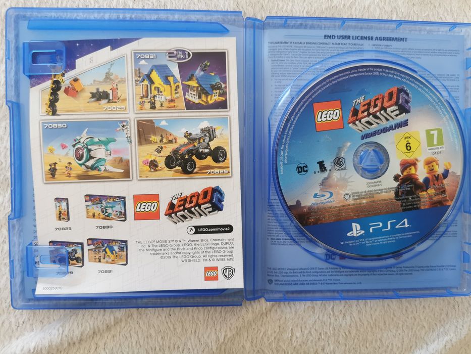 Jogo PS4 Lego movie 2 como novo