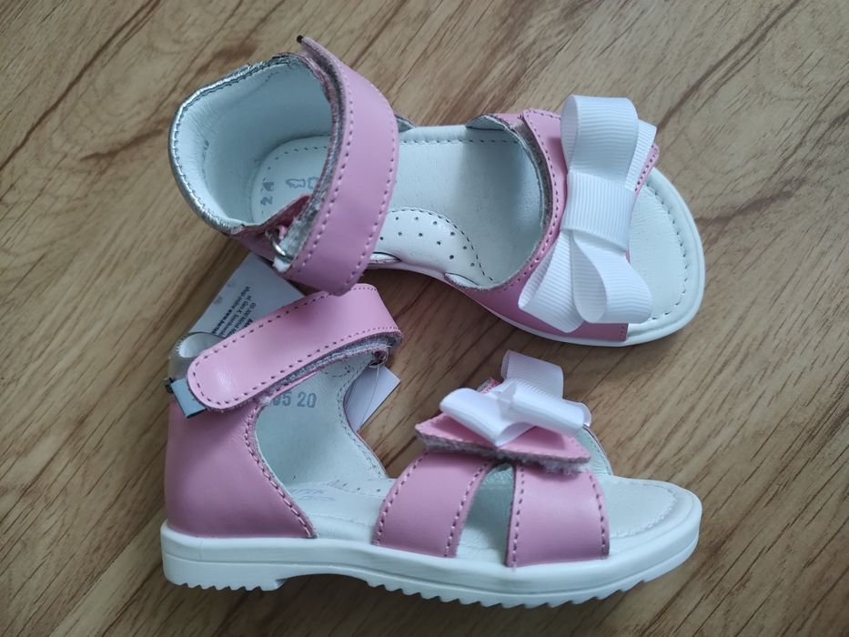 Sandały Bartek 21