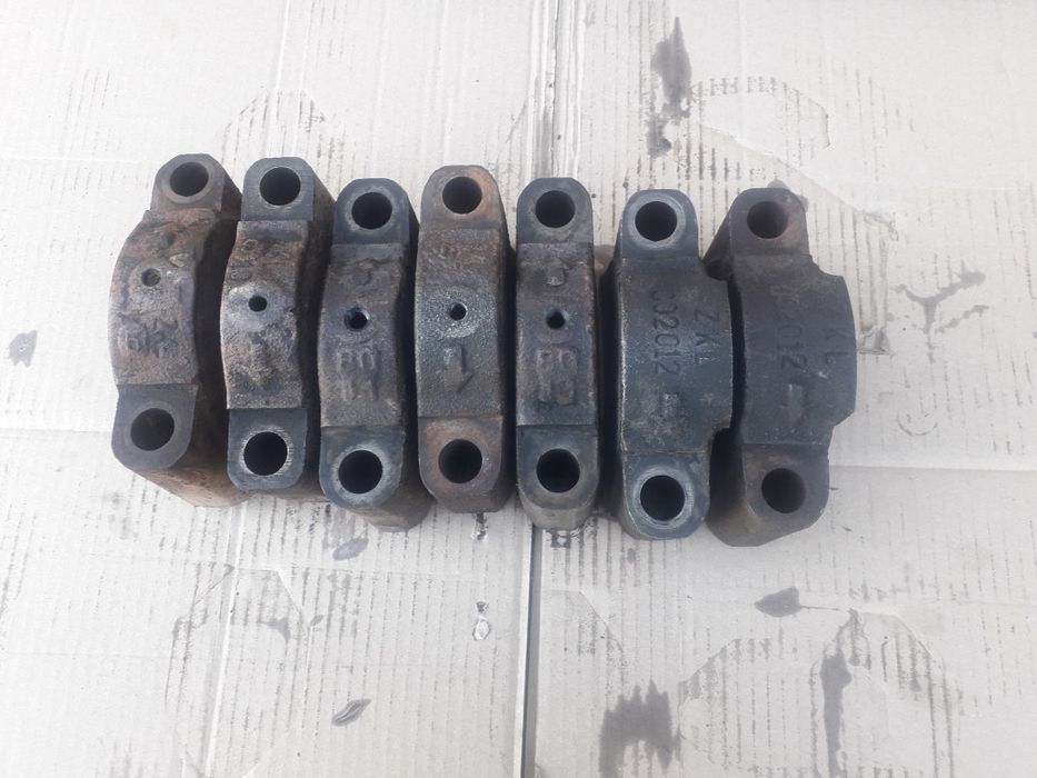 Stopy bloku Ursus C385