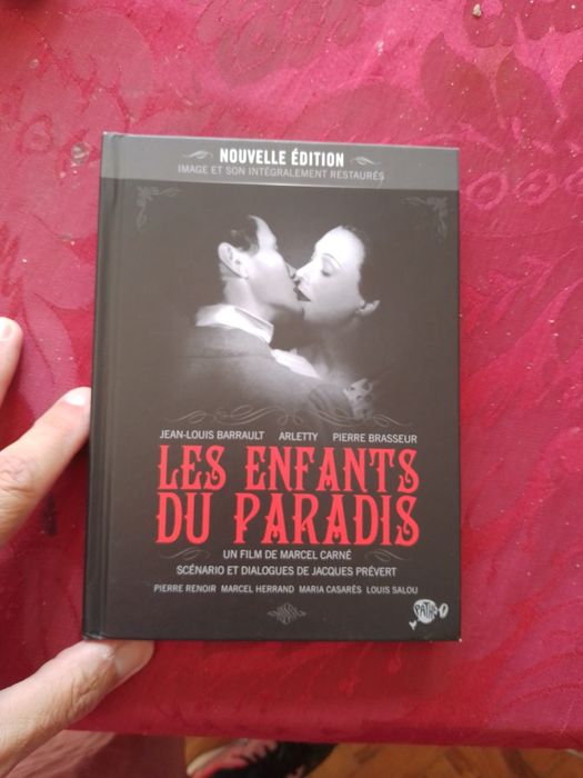 Cassetes VHS Filmes saldos hoje e DVDs de qualidade desde 2E.