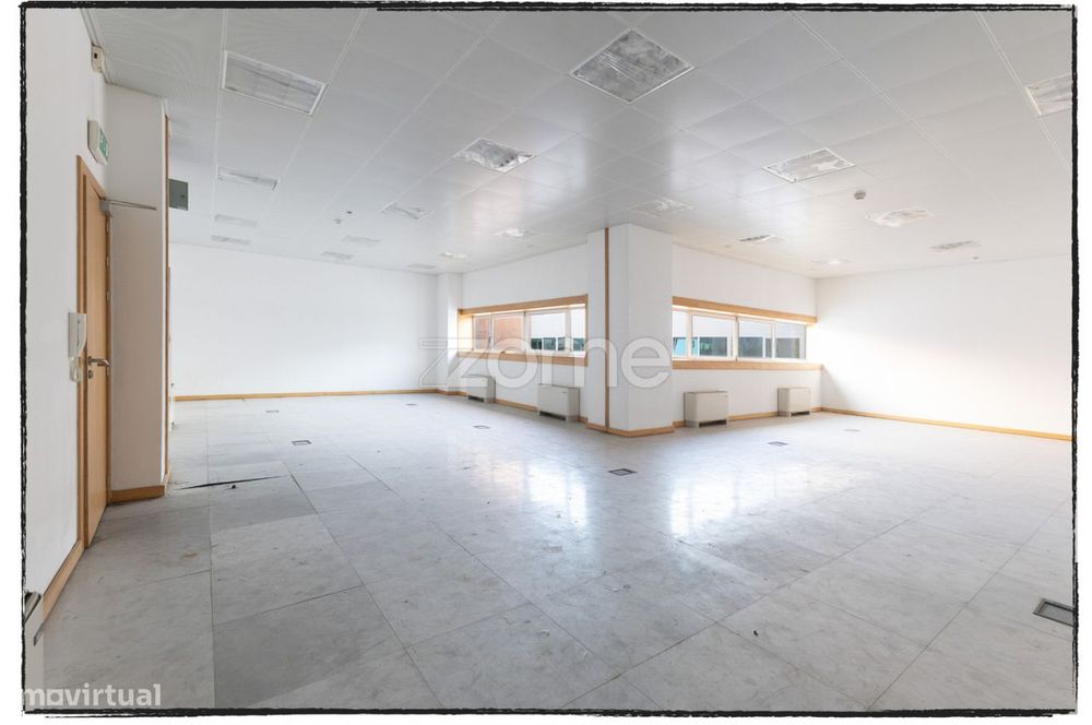 Escritório para Arrendamento – 147 m² | Sintra Business Park