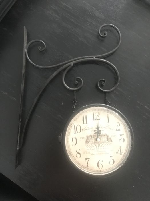 Relógio dupla face de parede