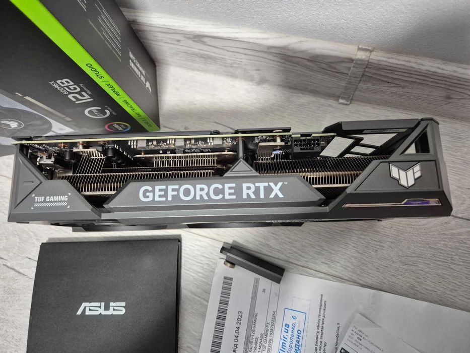 ігрова відеокарта RTX4070Ti 12GB ASUS TUF Gaming OC ідеал. TRADE-IN