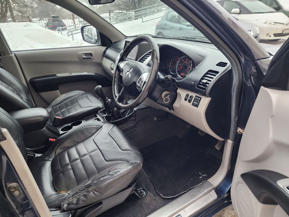 Mitsubishi L200 2010 рік в Україні!