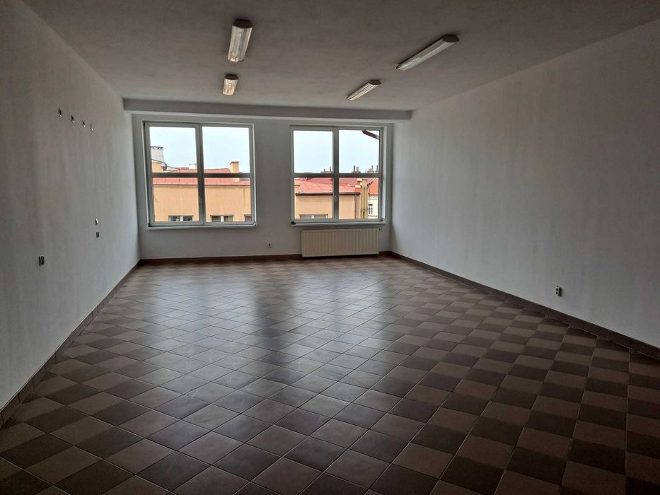 Lokal handlowo-usługowy | 68m2 | Grajewo |