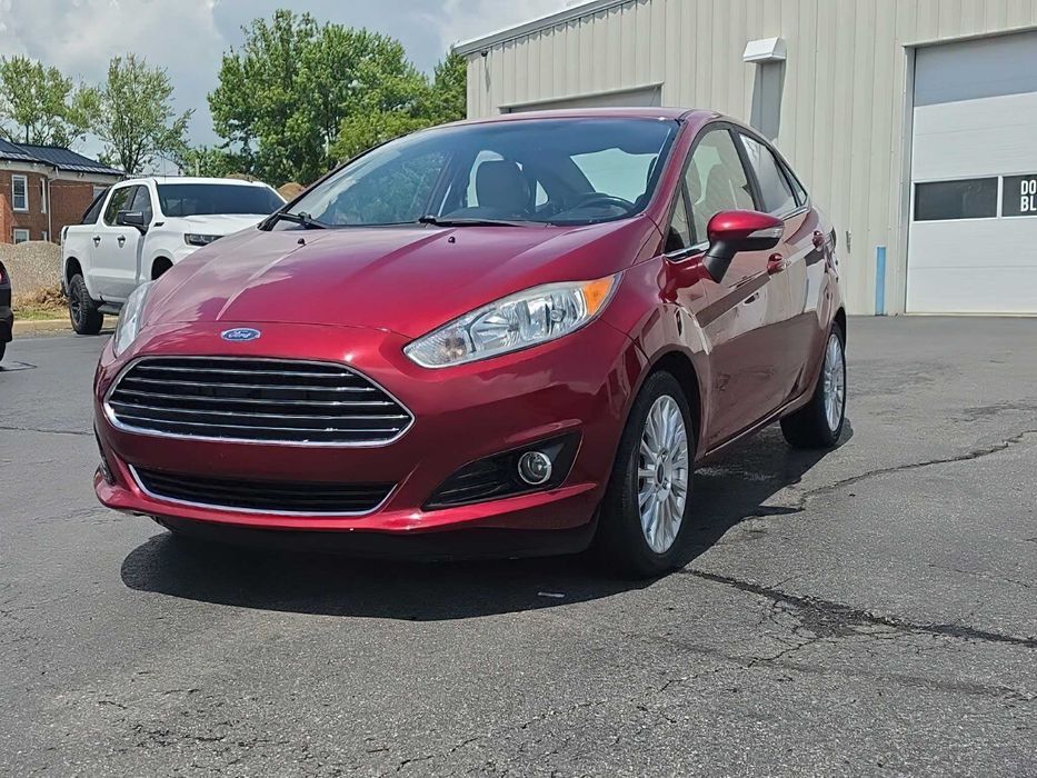 Ford Fiesta Titanium      2016