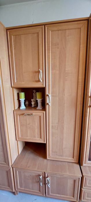 Meblościanka w bardzo dobrym stanie.