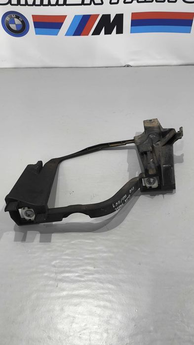 Guia de Farol BMW Serie 5 (E60/E61) Esquerdo