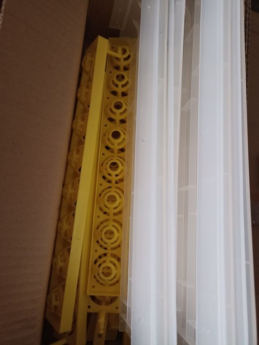 48/96 ІНКУБАТОР яєць