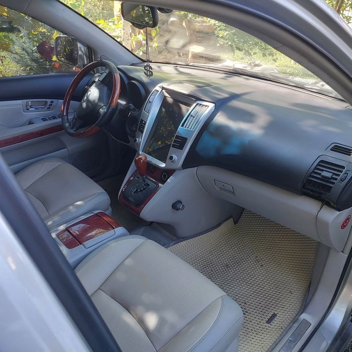 Iexus rx 330   .