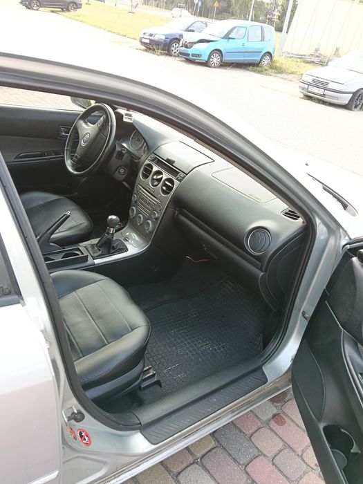 Продам авто Mazda 6