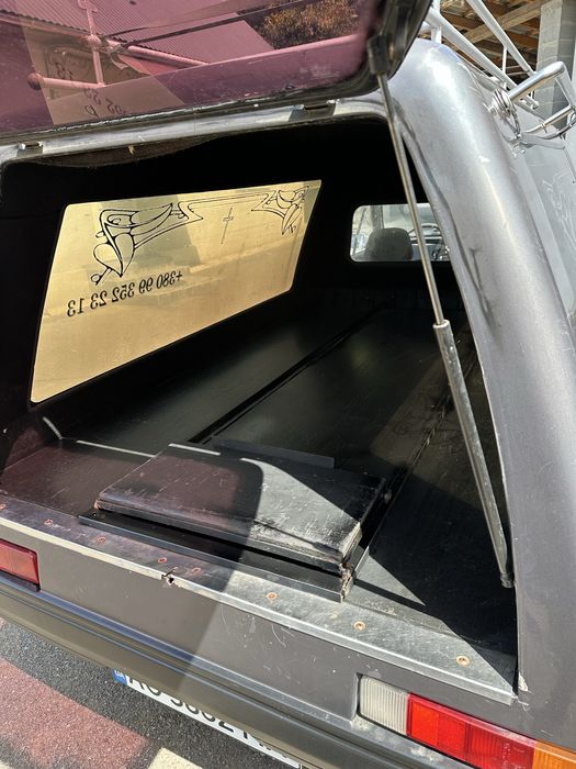 Продам катафалк polonez