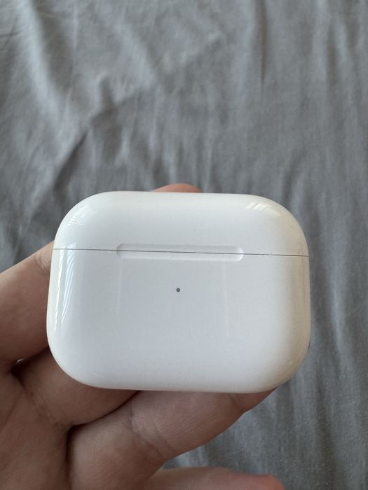 AirPods Pro 2 Кейс Lightning А2700