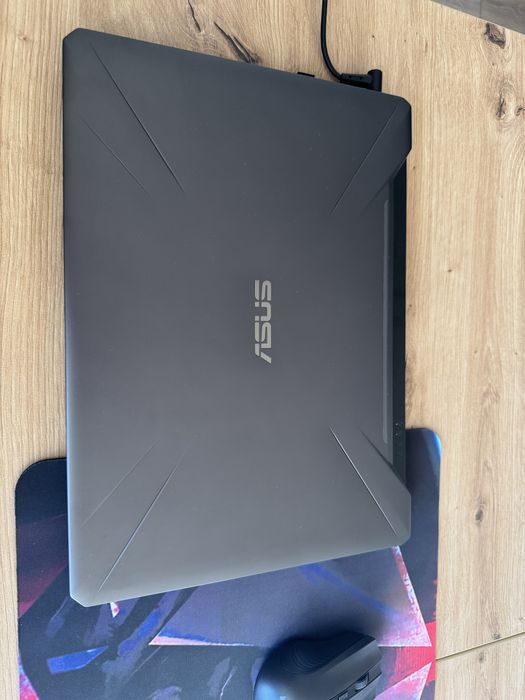 Laptop gamingowy