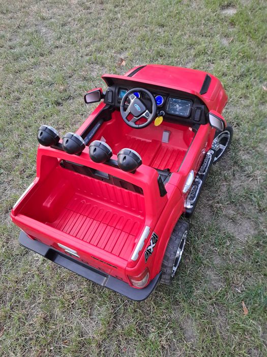 Ford ranger auto na akumulator