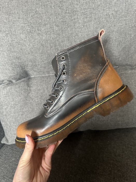 Черевики у стилі Dr. Martens