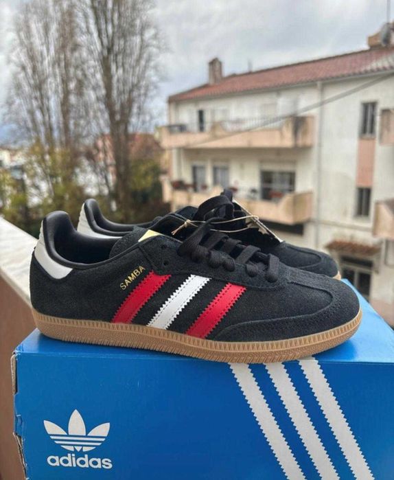 Sapatilhas Adidas Samba Pretos 35,5 e 36