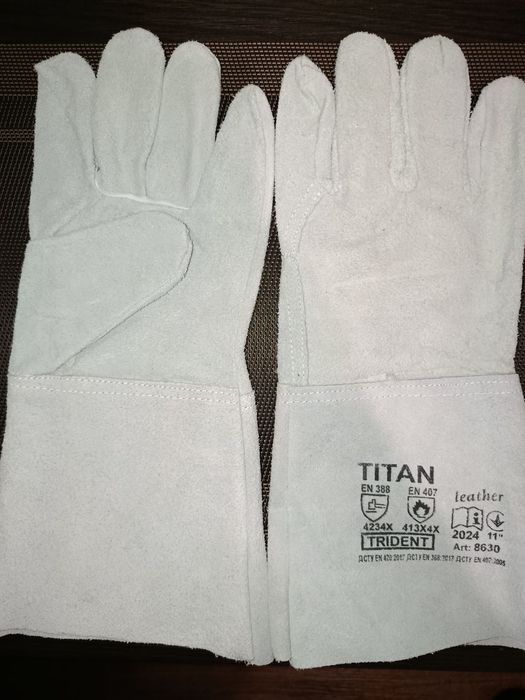 Краги сварочные TITAN