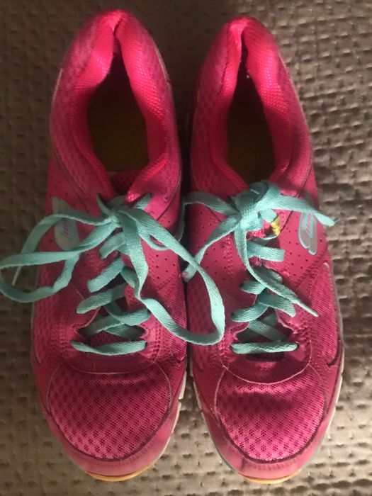 Buty sportowe damskie SKECHERS Lightweight