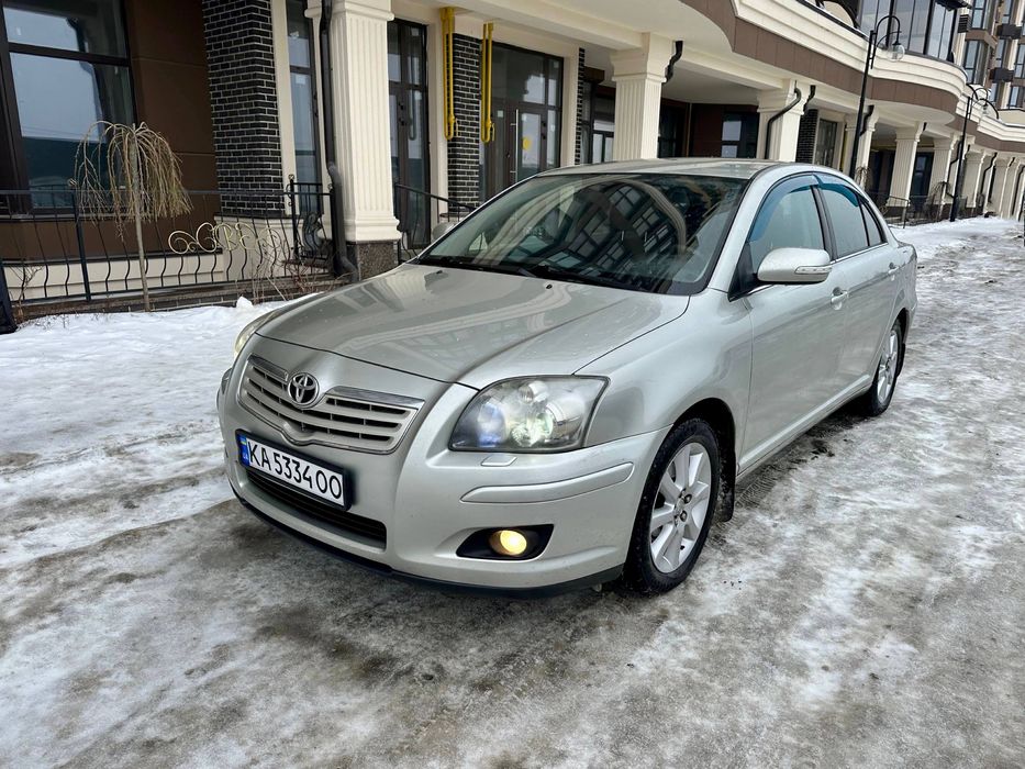Toyota Avensis 2007 1.8 Автомат Газ