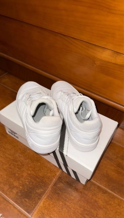 Adidas branco