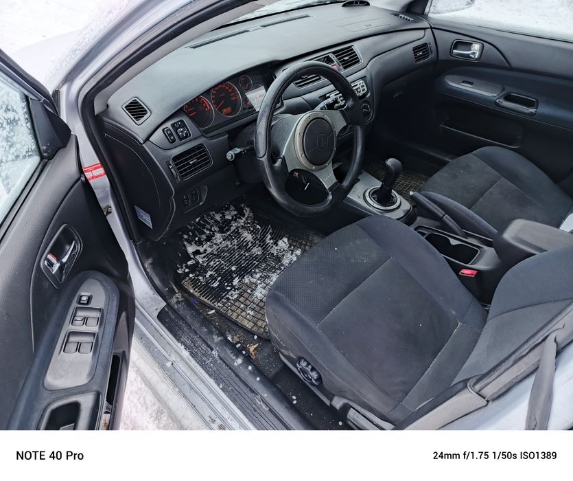 Mitsubishi Lancer VII 2.0 benzyna