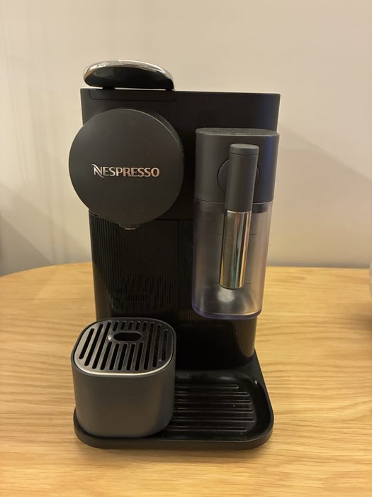 Máquina café Nespresso
