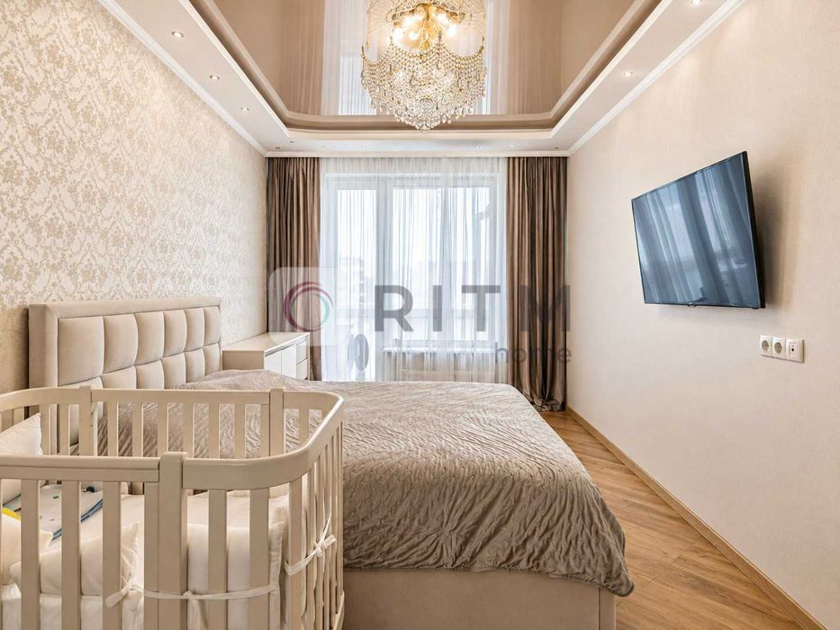 Продаж 2-к. квартири з кухнею-студією в ЖК Добра Оселя.
