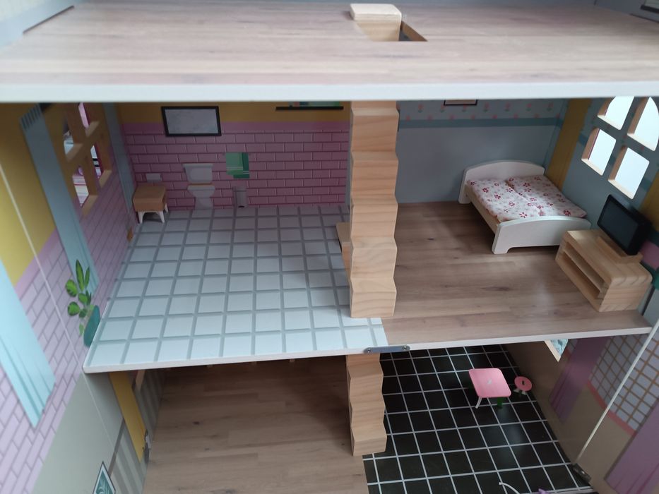 Domek dla lalek dla dziewczynki