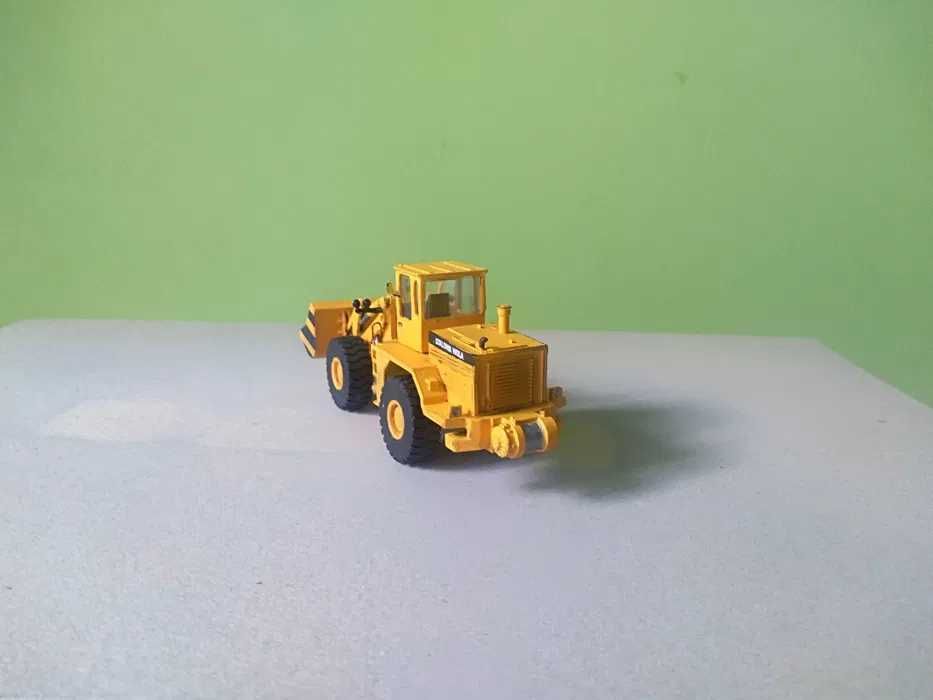 Ładowarka ł34 fadroma skala H0 1:87
