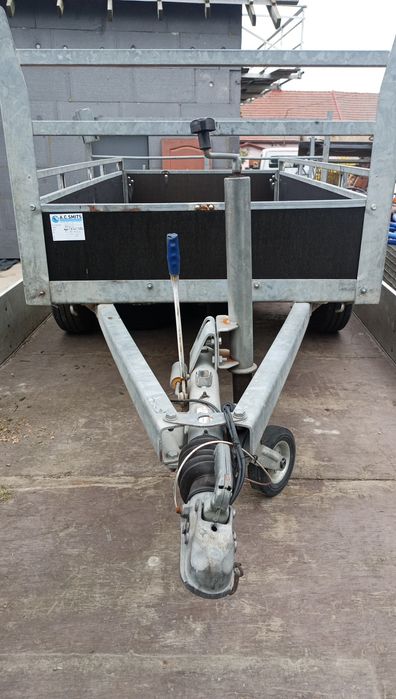 Przyczepka DMC 1000 kg hamowana 230x110