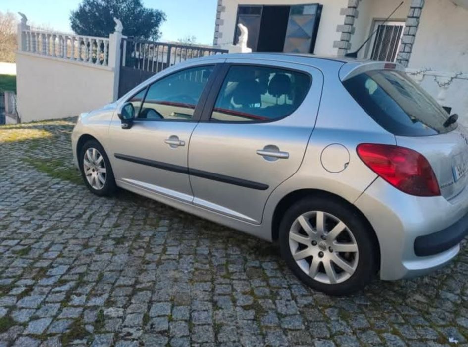 Peugeot 207 1.6HDI 5 lugares Selo antigo