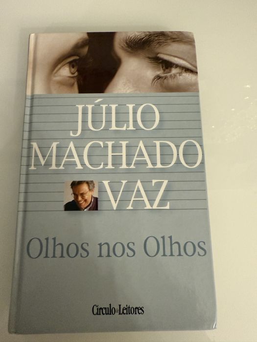 Livro Olhos nos Olhos de Júlio Machado Vaz