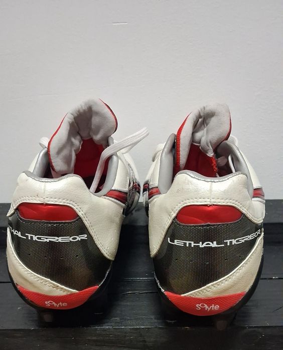 Buty Asics Lethal Tigreor 5 IT FG