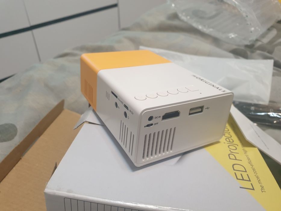 Led проєктор новий в упаковці